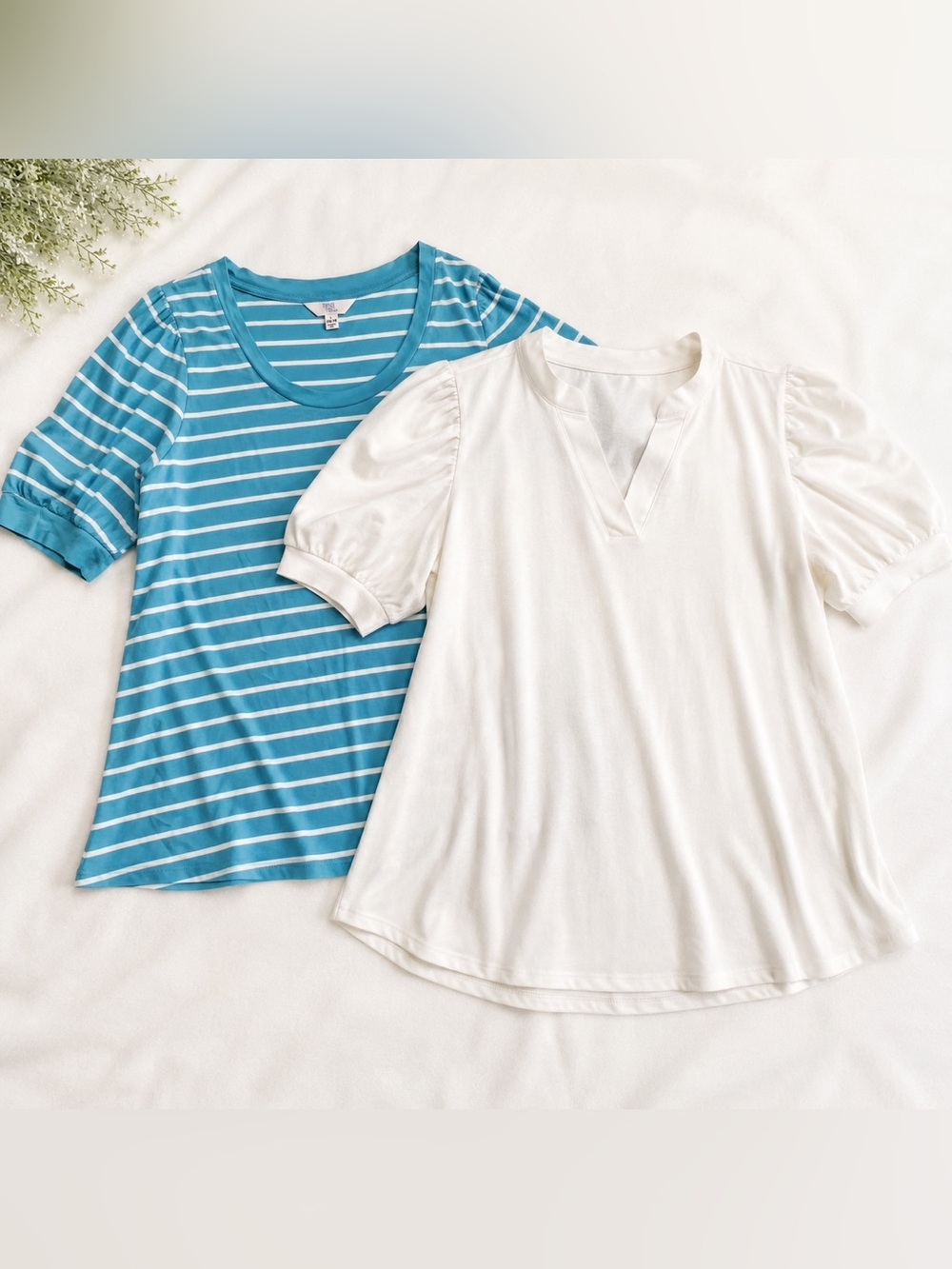 🤍 Time & Tru 2-Piece Top Bundle | Blue Stripe + White Puff Sleeve | Large
